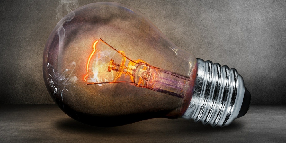 6 Reasons why your lights flicker