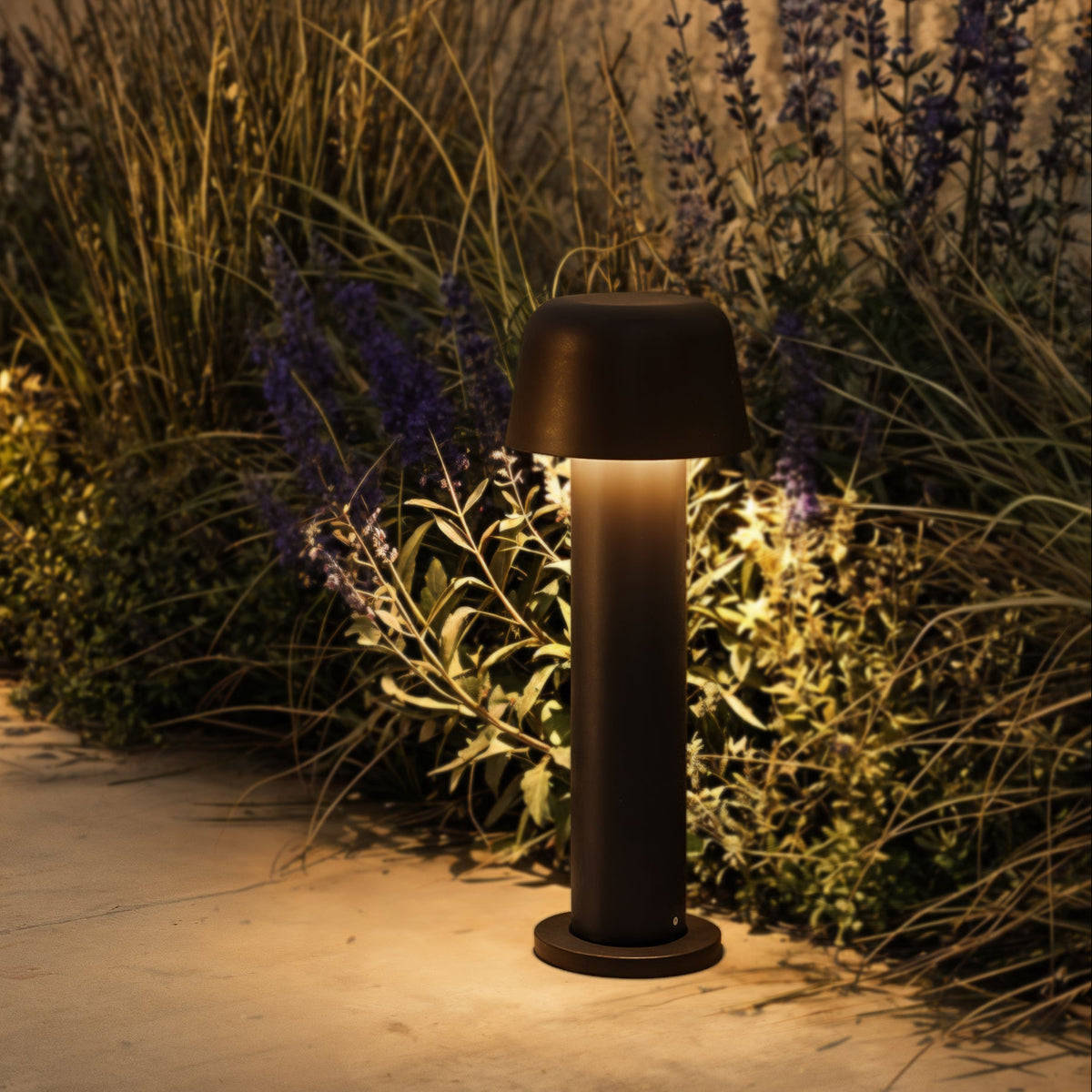 Nomad 400 Exterior LED Bollard in Textured Black