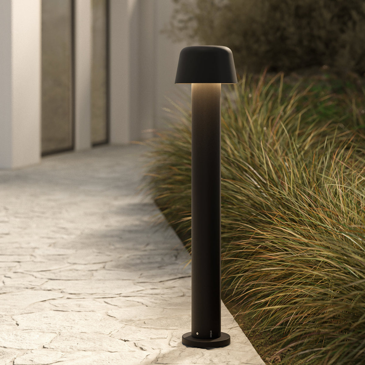 Nomad 700 Exterior LED Bollard in Textured Black