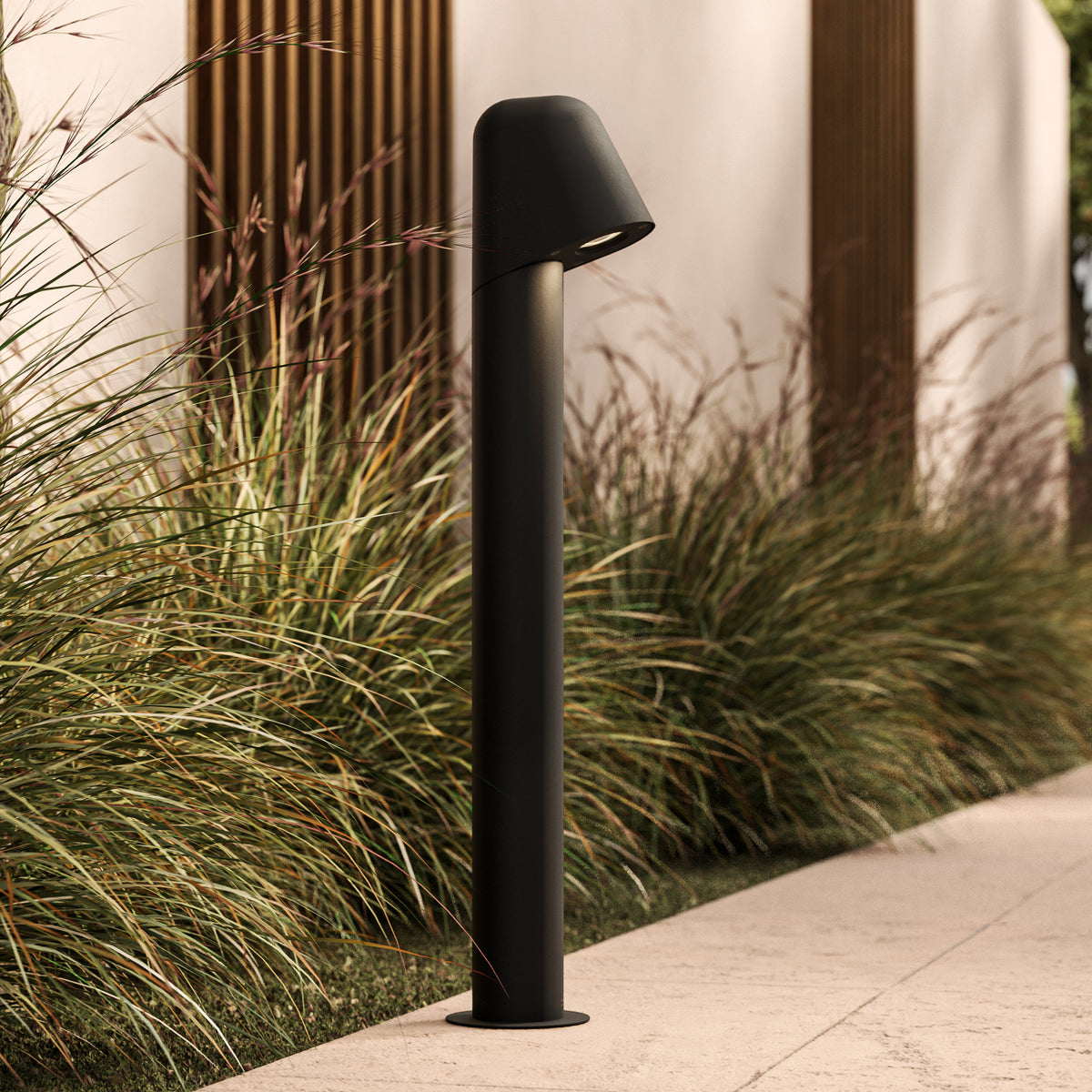 Mast 700 Exterior Bollard in Textured Black