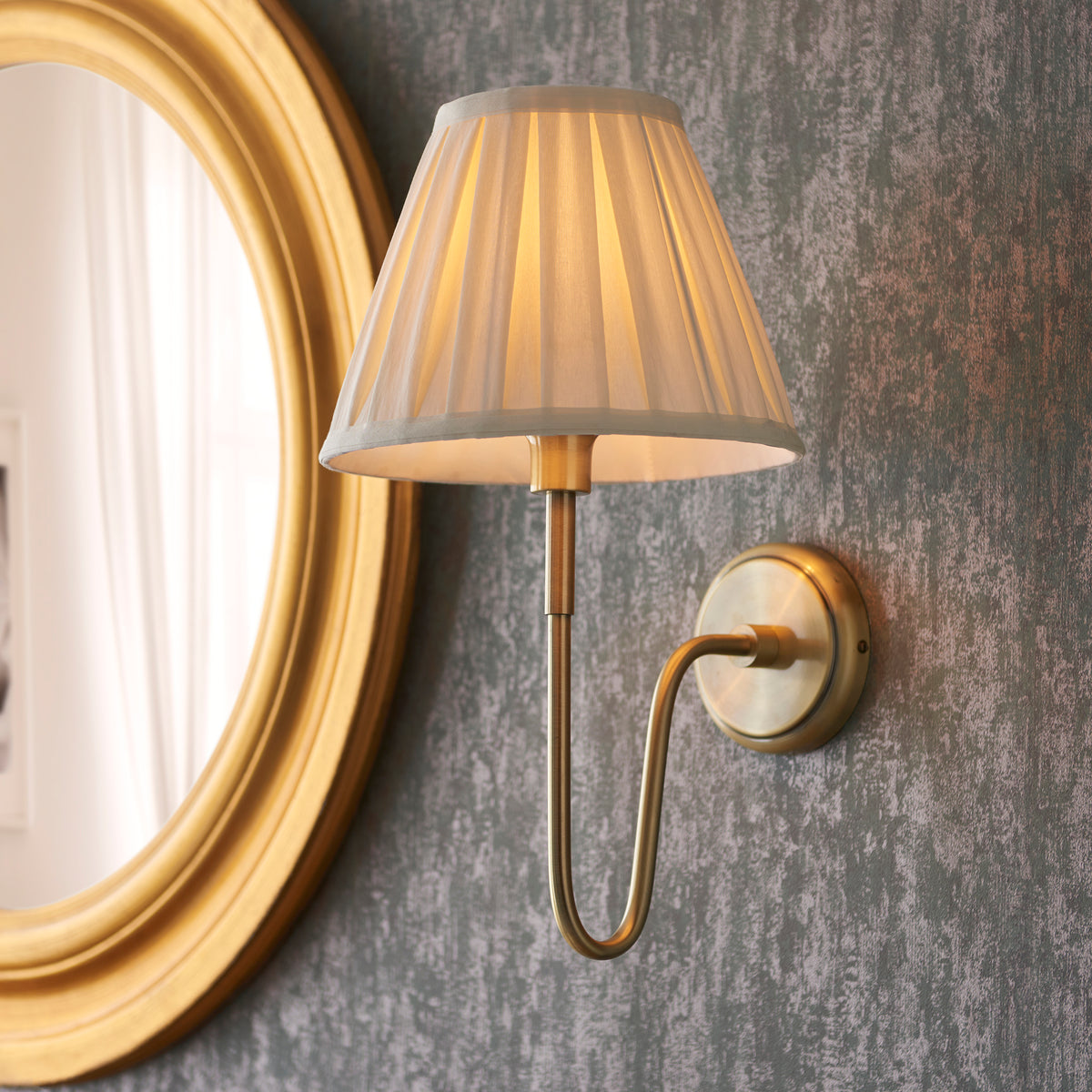 Rouen Single Wall Light in Antique Brass with Pleated Cream 26cm Carla Shade