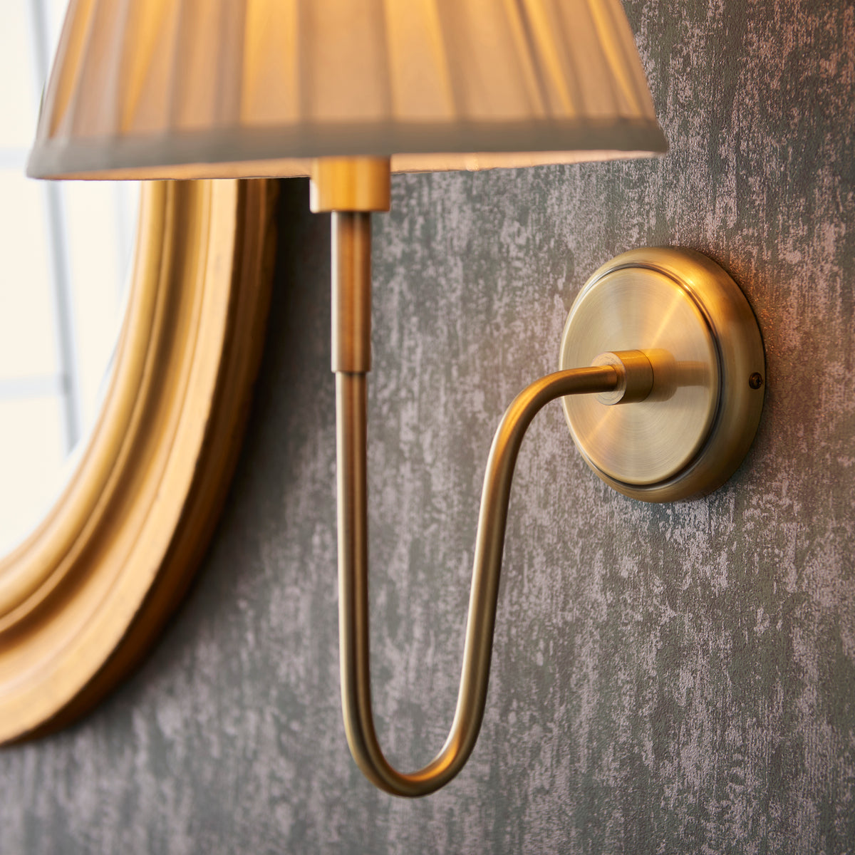 Rouen Single Wall Light in Antique Brass with Pleated Cream 26cm Carla Shade