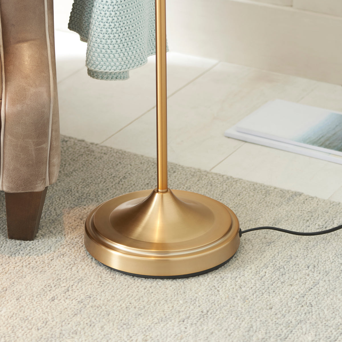 Classic Flexi Reader Floor Lamp in Brushed Aged Brass