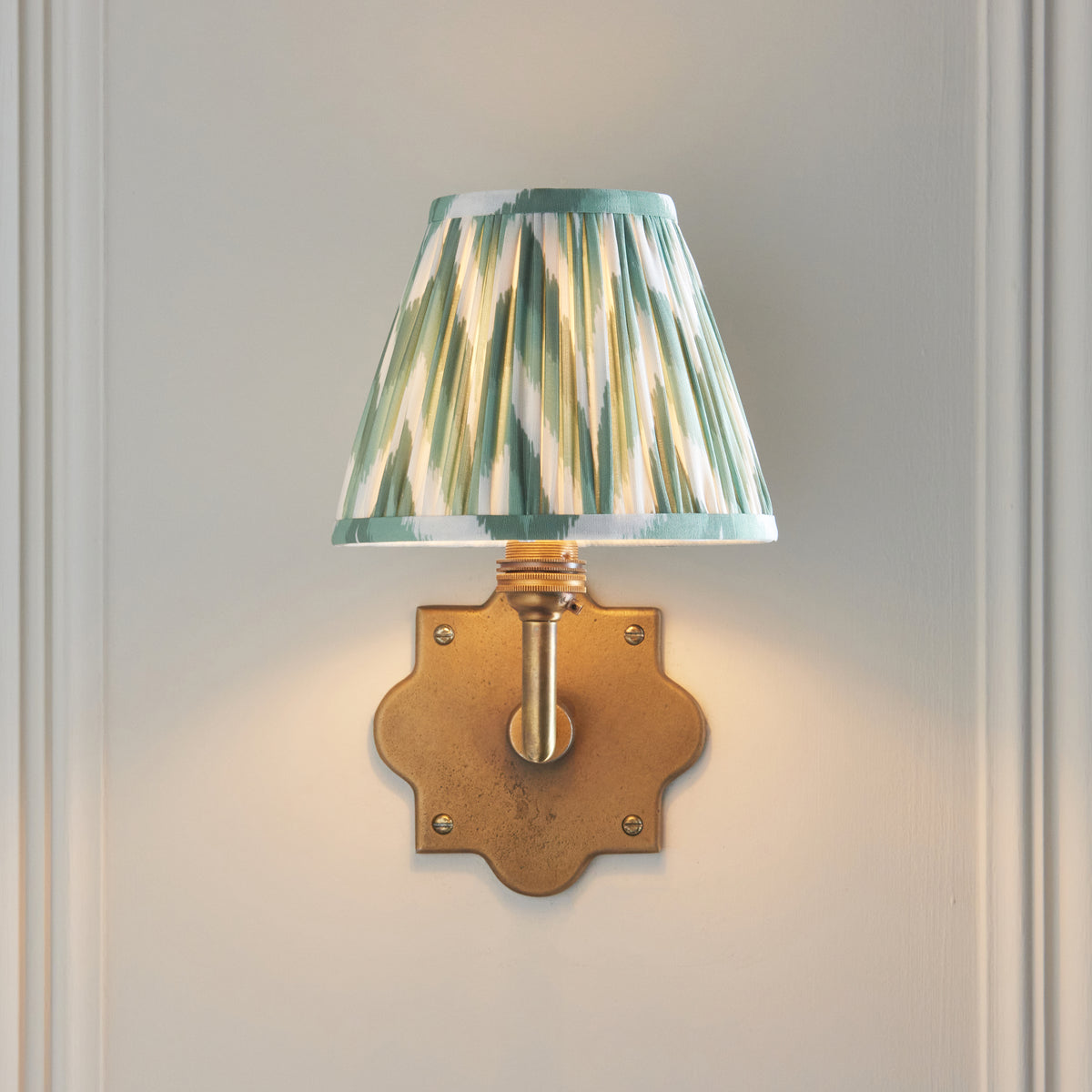 Anvil Angle Wall Light in Brass with Cotswold Green 16cm Zigzag Shade