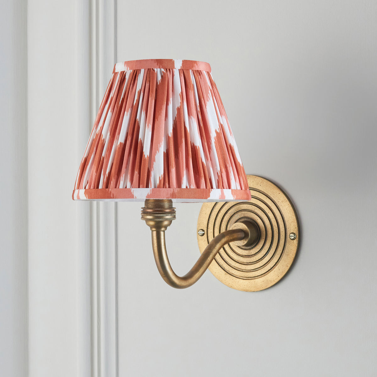 Ripple Curve Wall Light in Brass with Apricot Orange 16cm Zigzag Shade