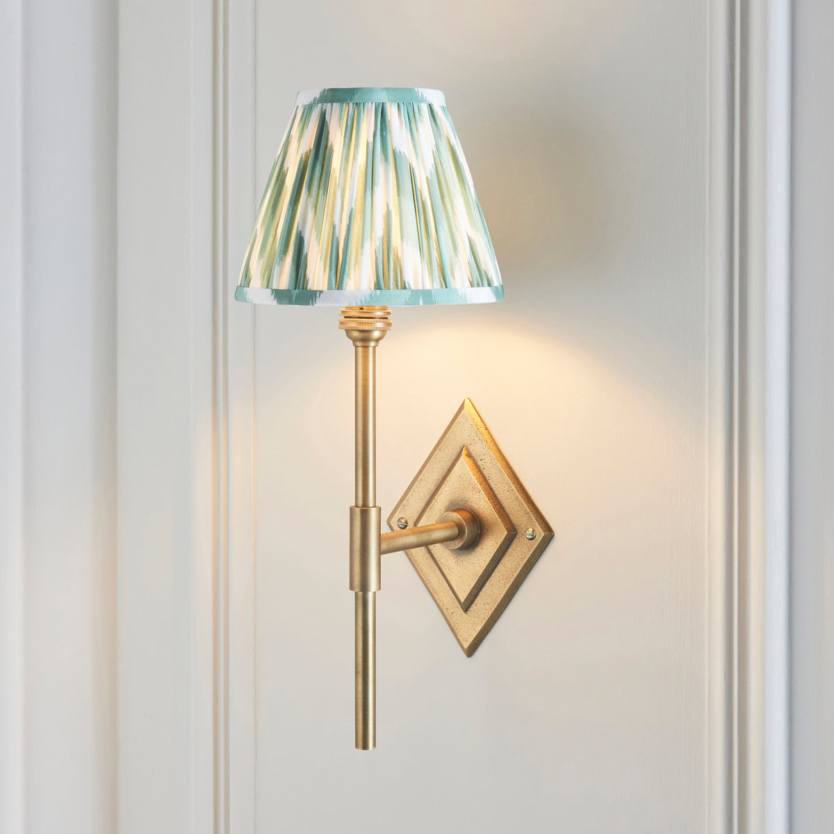 Diamond Tall Wall Light in Brass with Cotswold Green 16cm Zigzag Shade