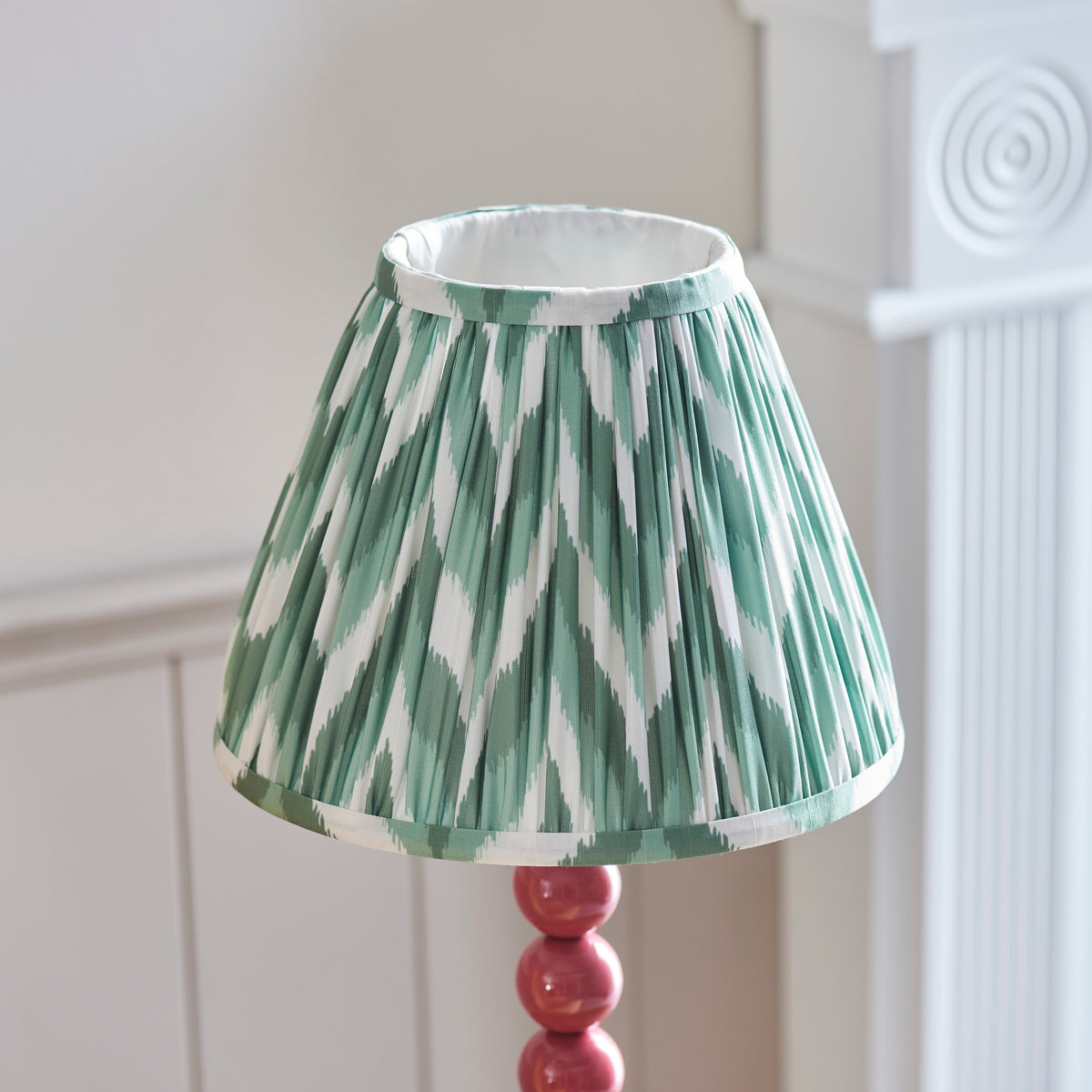 Higgledy Table Lamp in Pink Clay with Cotswold Green 25cm Zigzag Shade