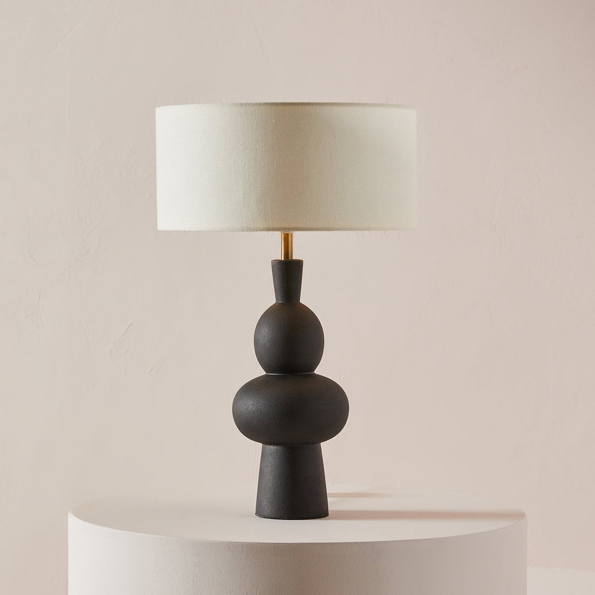 Freyja Ceramic Table Lamp in Black with Cream Cotton Shade