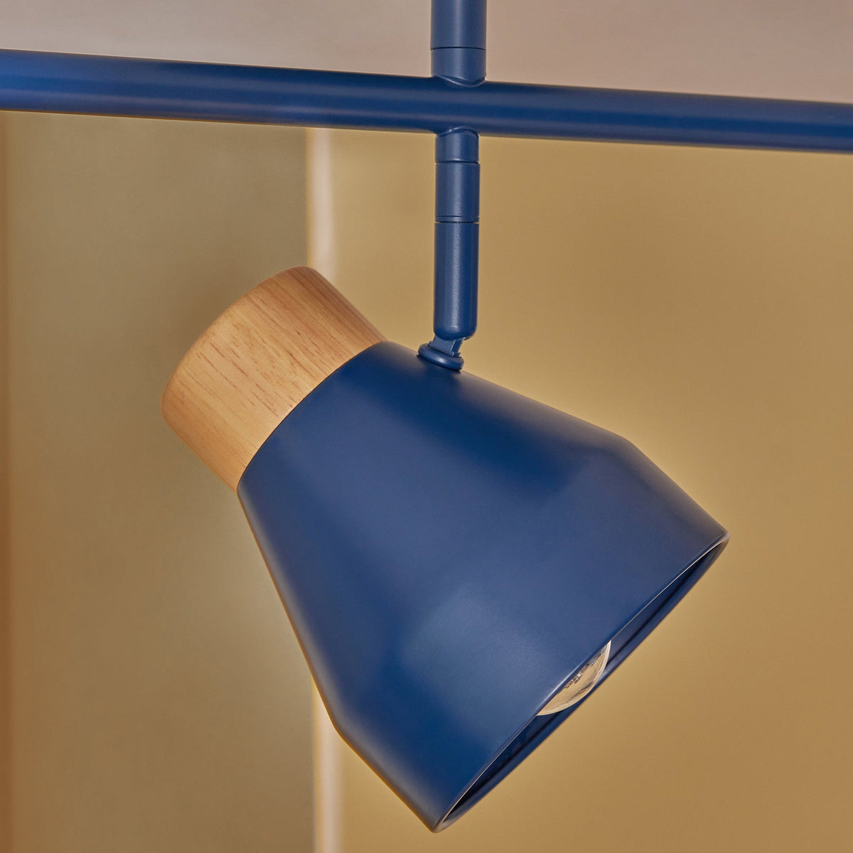 Albert 3 Light Bar Spotlight in Navy Blue with Rubberwood Detail