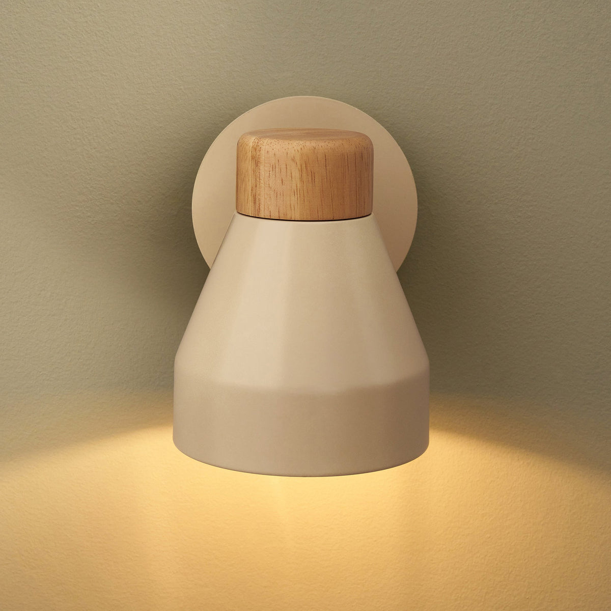 Albert Wall Spotlight in Cream with Rubberwood Detail