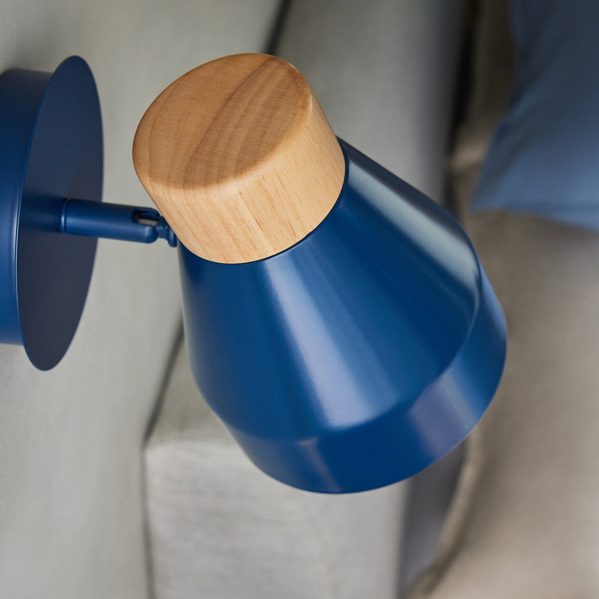 Albert Wall Spotlight in Navy Blue with Rubberwood Detail