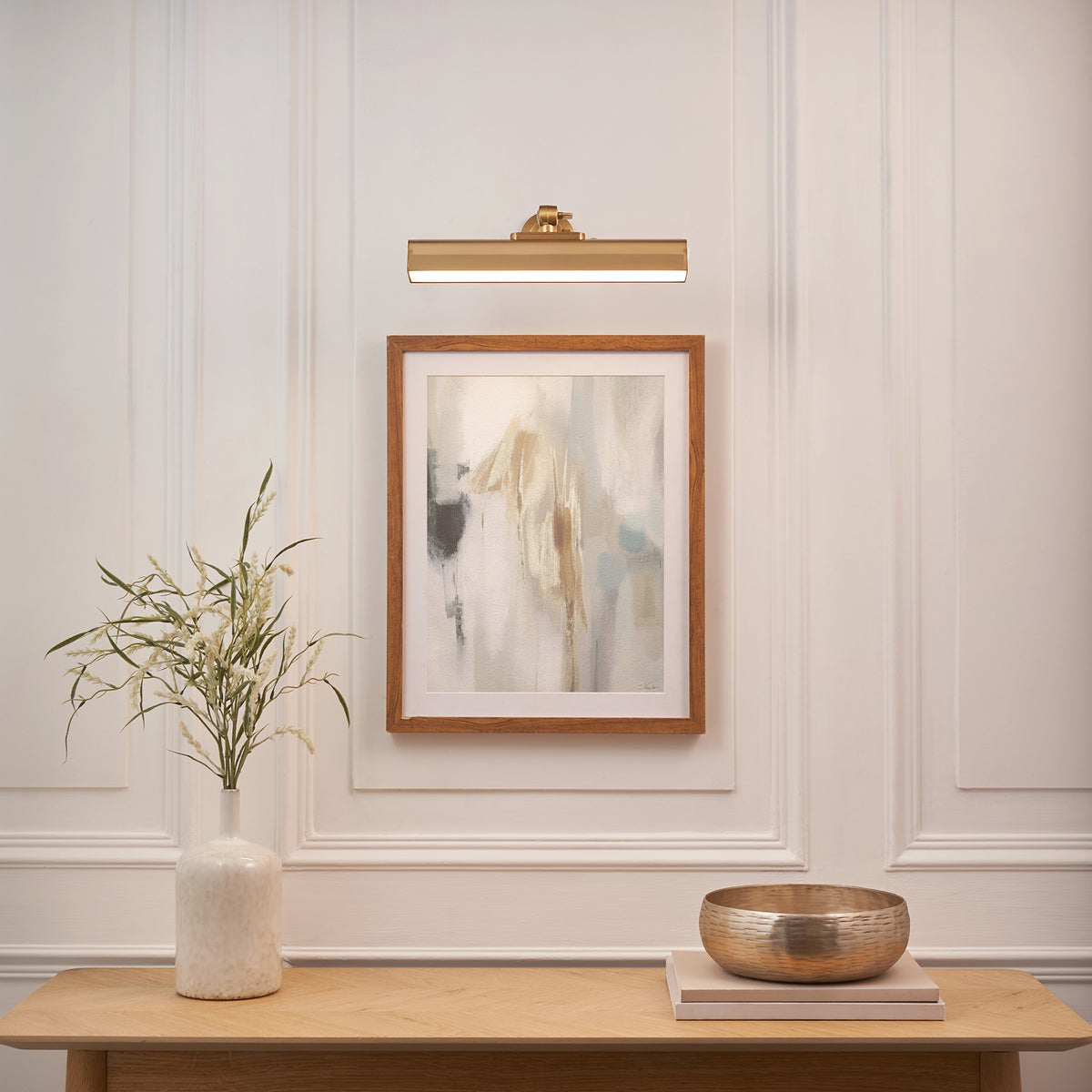 Dalyan Rechargeable and Dimmable Picture Light in Warm Brass