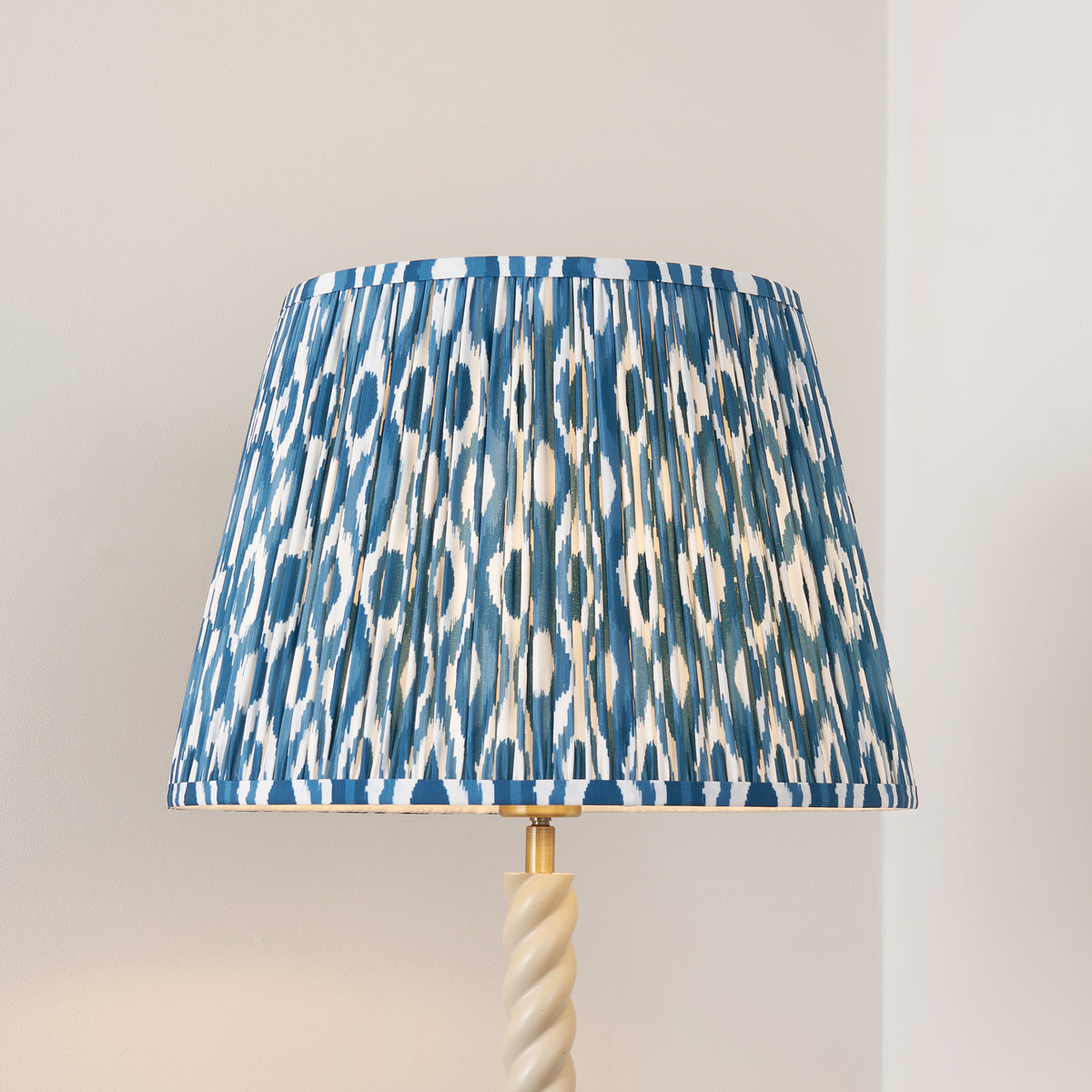 Twist Floor Lamp in Almond White with Marlin Blue 40cm Ikat Shade