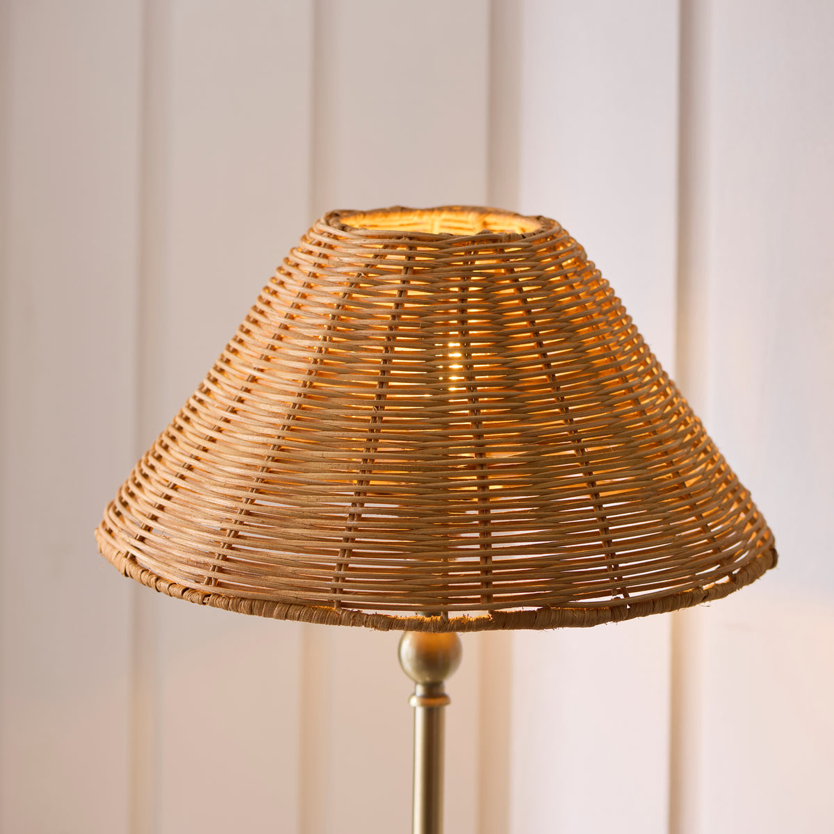 Jericho Table Lamp in Antique Brass with Warm Brown Rattan Shade