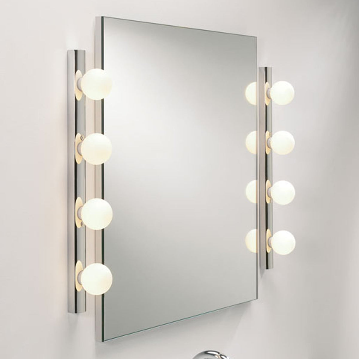 Cabaret 4 II IP44 Bathroom Wall Mirror Light Chrome