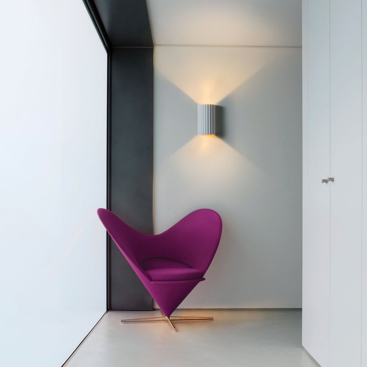 Kymi 220 Wall Light Finished in White Plaster