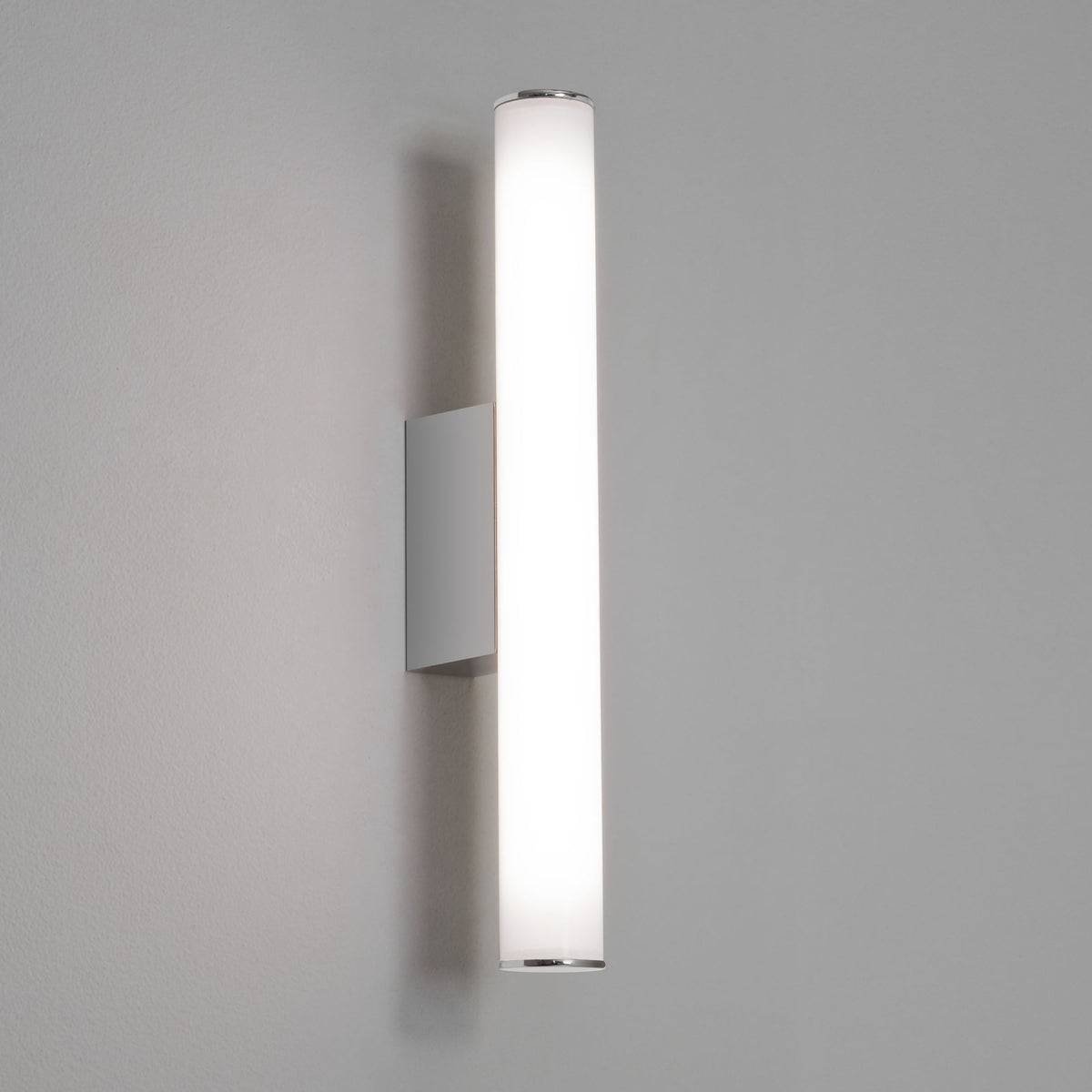Dio LED IP44 Bathroom Mirror Wall Light