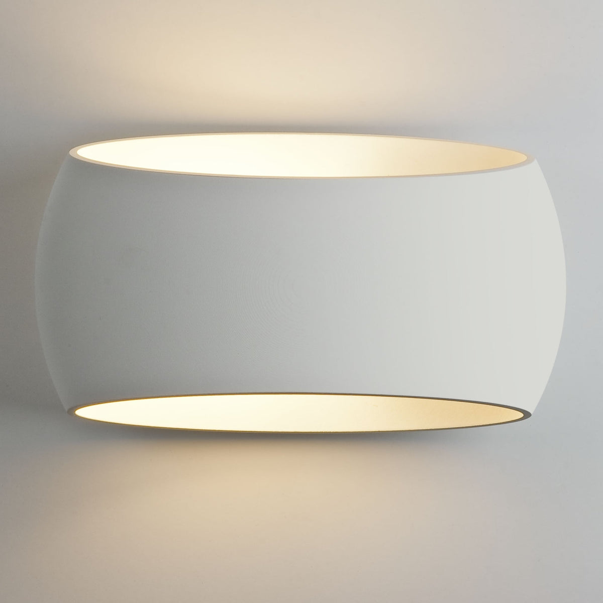 Aria 300 White Plaster Wall Light