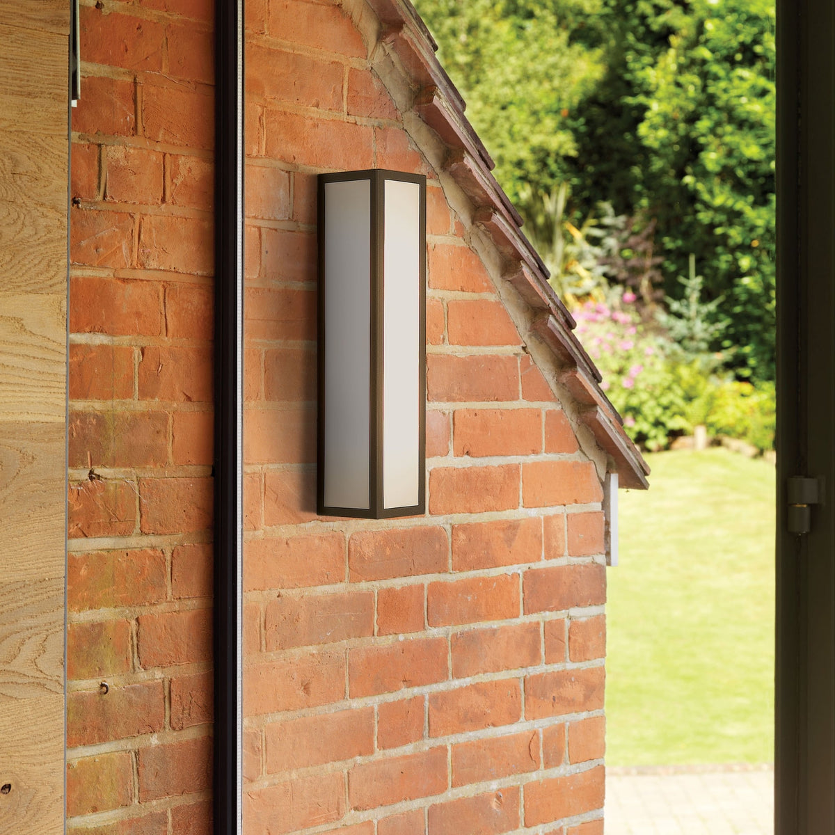 Salerno LED IP44 Exterior Wall Light in Textured Black