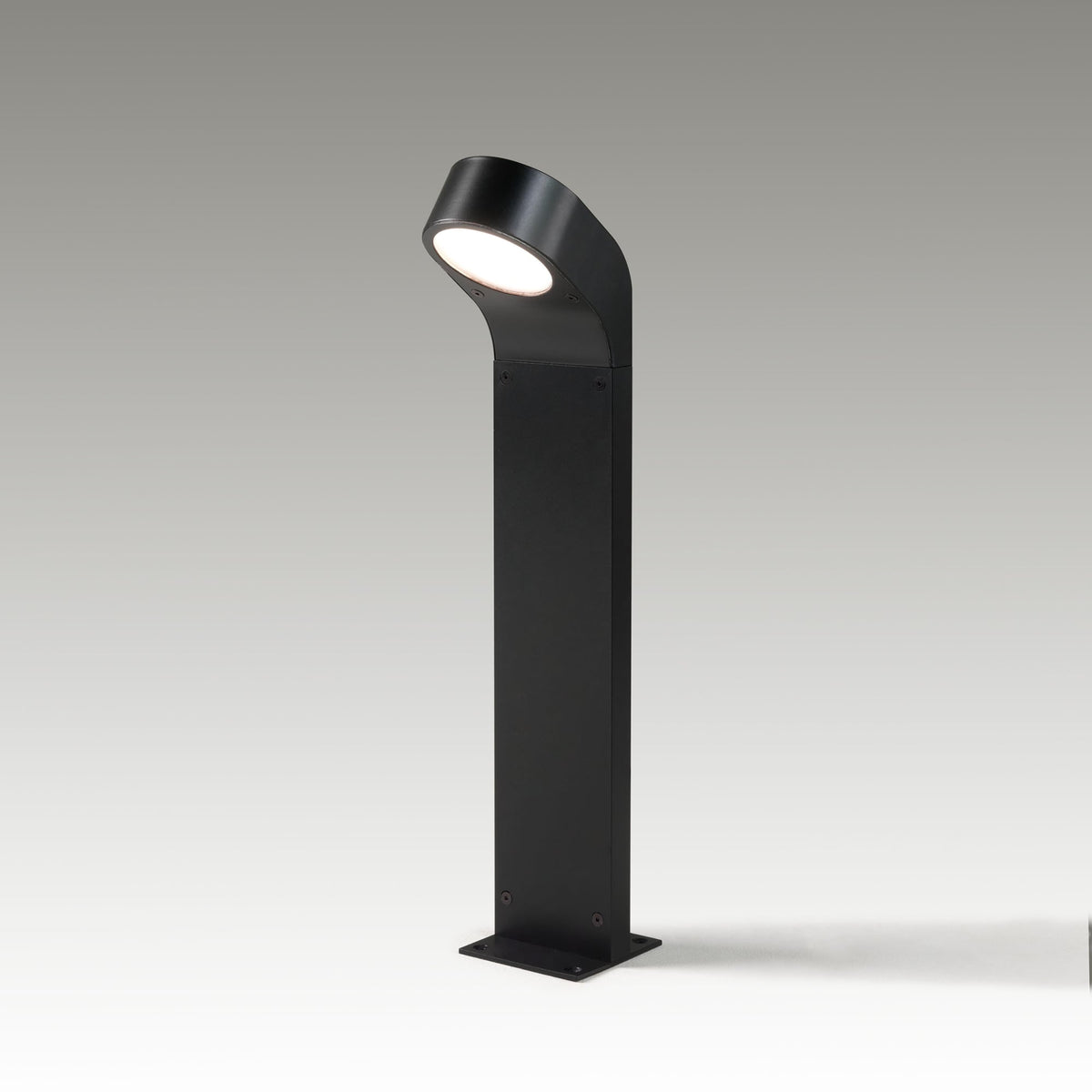 GX53 Soprano Exterior Bollard in Black