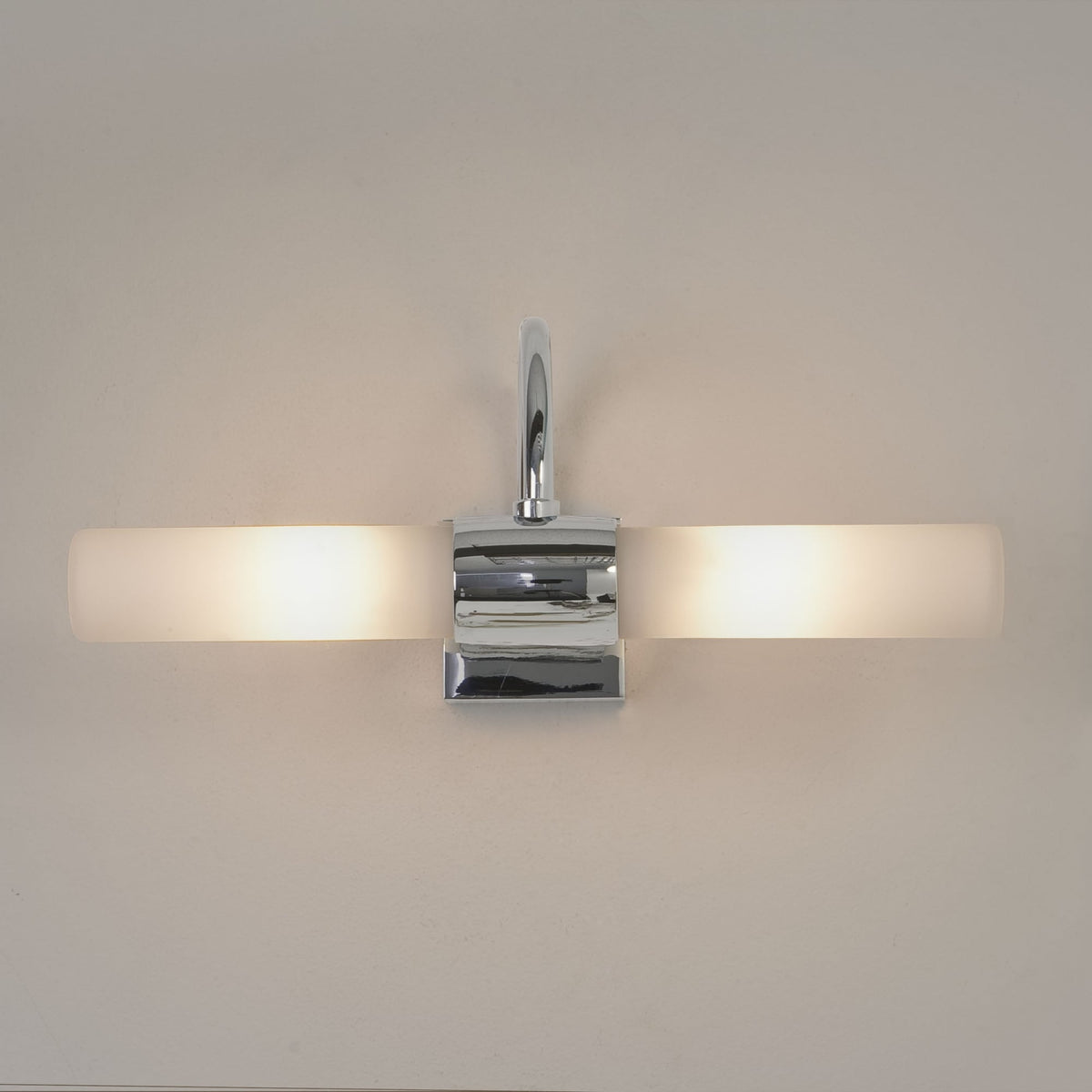 Dayton IP44 Bathroom Mirror Light Finished in Polished Chrome