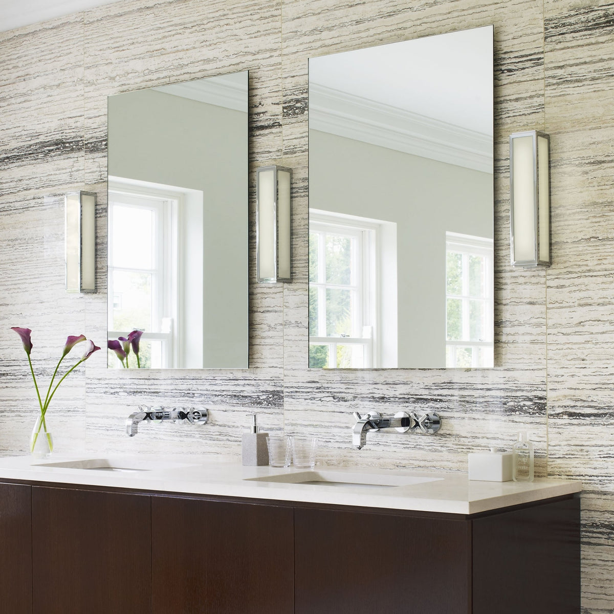 Mashiko 360 IP44 Classic Wall Light in Chrome