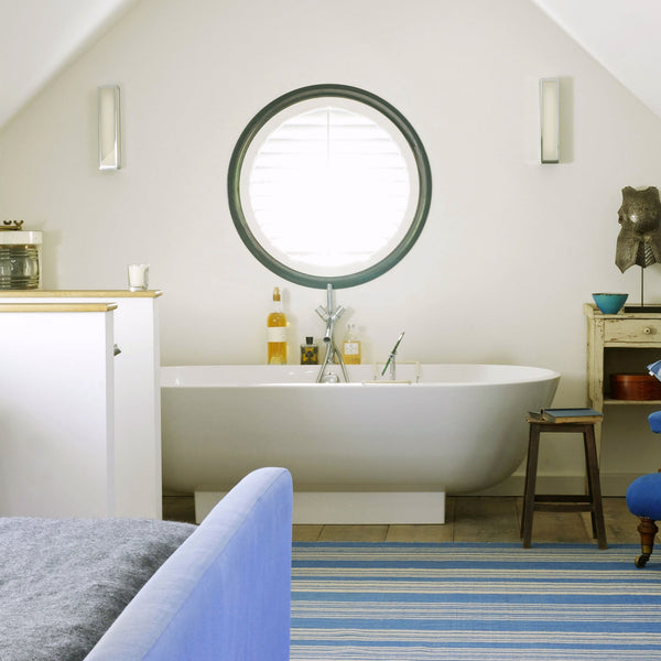 Mashiko 360 IP44 Classic Bathroom Wall Light in Bronze