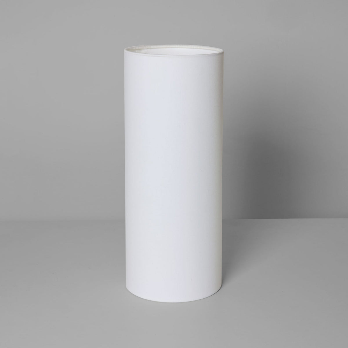 Tube 135 Shade in White