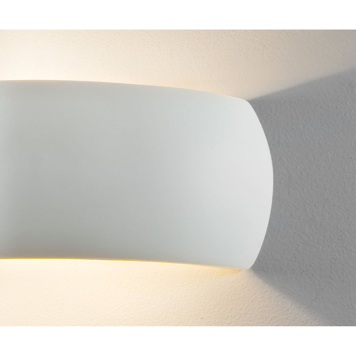 Milo 400 White Ceramic Wall Light