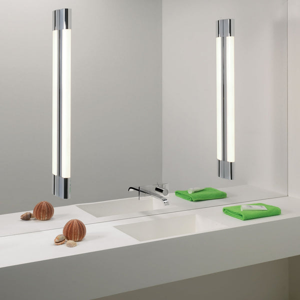 Palermo 900 LED IP44 Bathroom Wall Light in Chrome