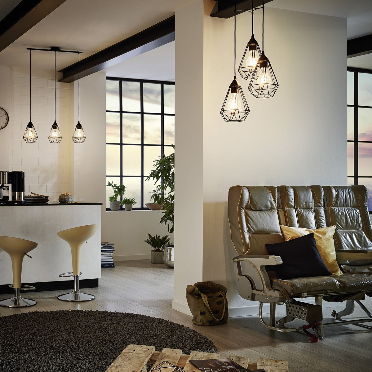 Tarbes Triple Drop Black Pendant Light
