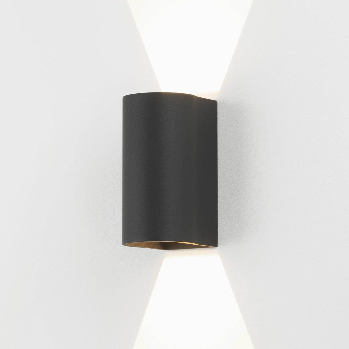 Dunbar 160 LED Up and Down Exterior Wall Light in Black