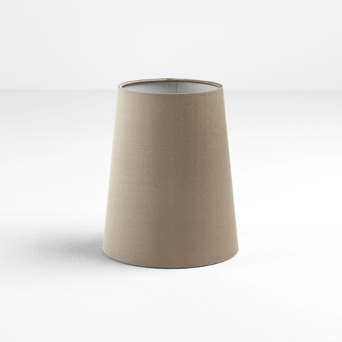 Cone 138 Shade in Oyster