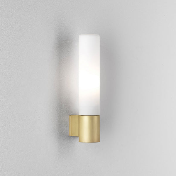 Bari IP44 Bathroom Wall Light in Matt Gold