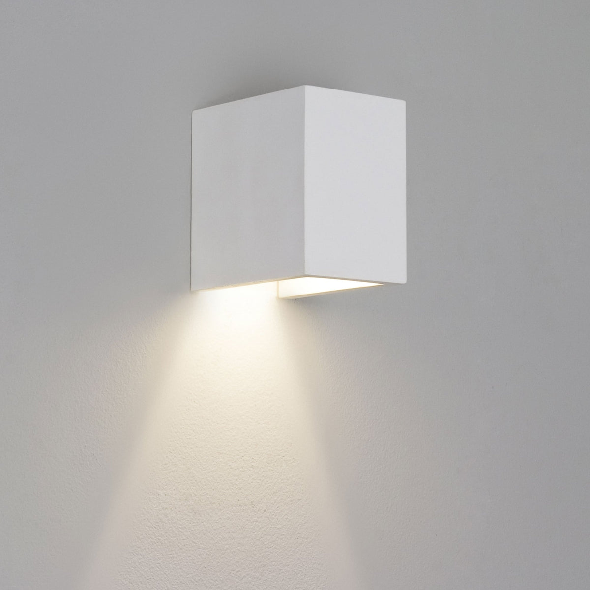 Parma 110 White Plaster Wall Light