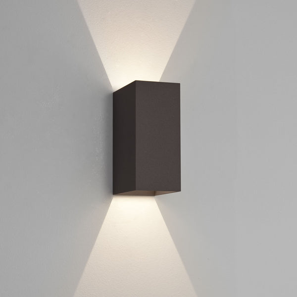 Oslo 255 LED IP65 Exterior Wall Light in Black