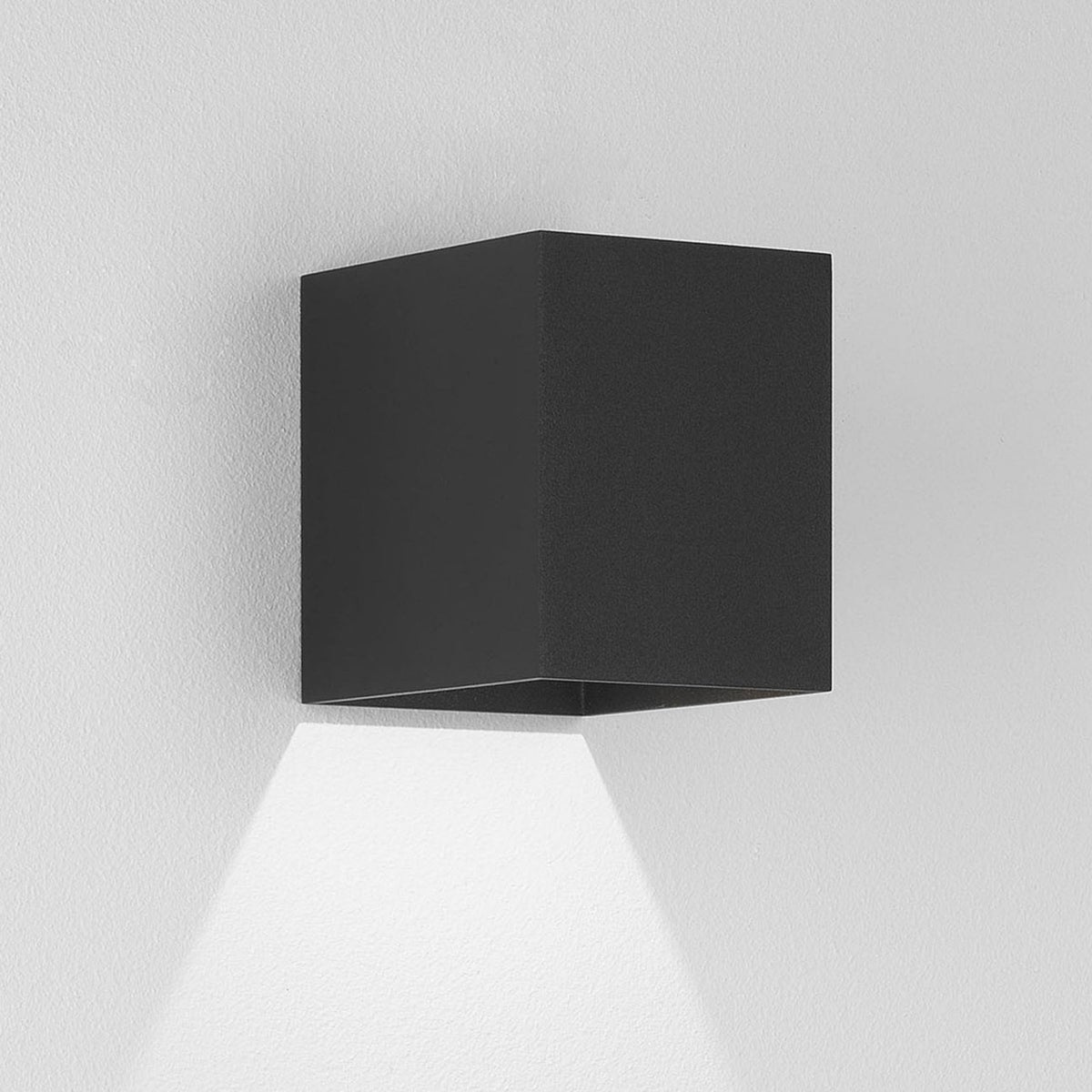 Kinzo 110 LED Dimmable Wall Light in Textured Black