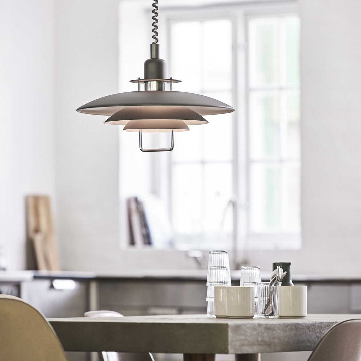 Primus II 430mm Rise and Fall Pendant Light in Matt Grey