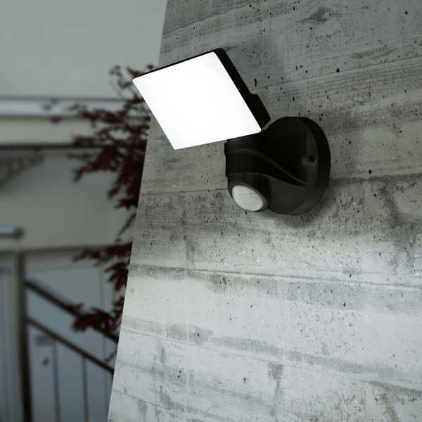 Pagino LED PIR Sensor Outdoor Wall Light in Black