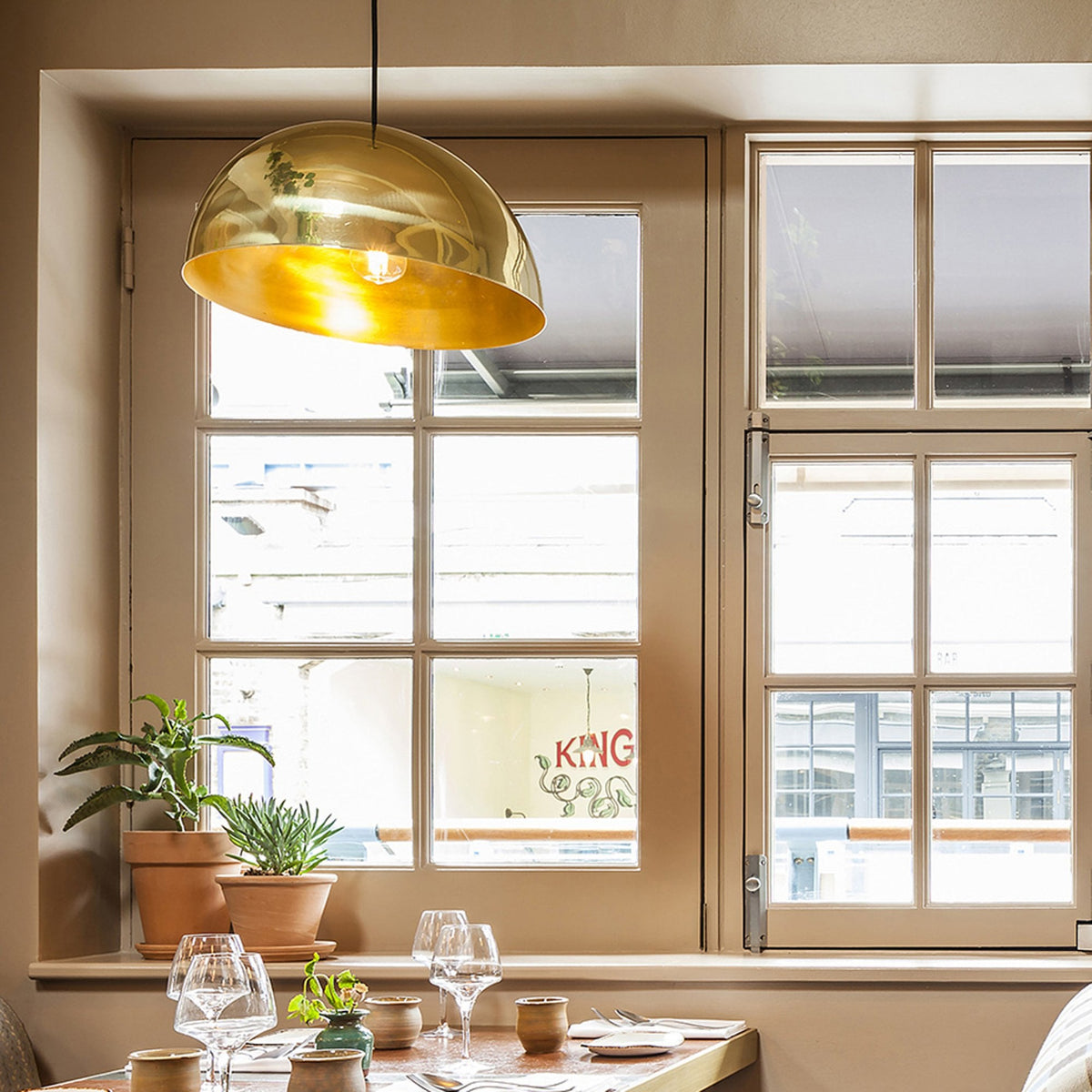 Maua 30cm E27 Pendant Light in Polished Brass