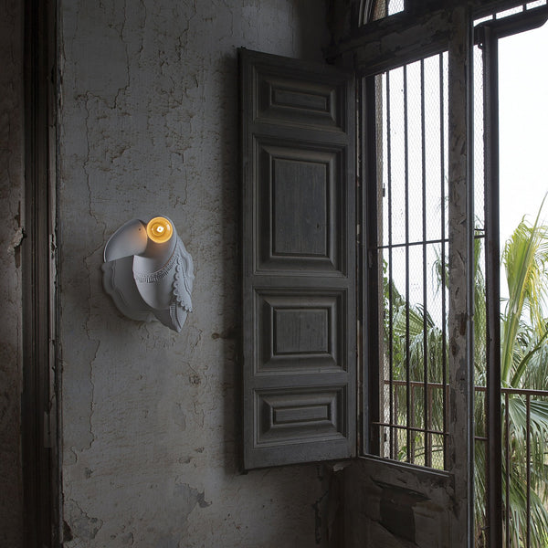 Cubano Matt White Ceramic Wall Light