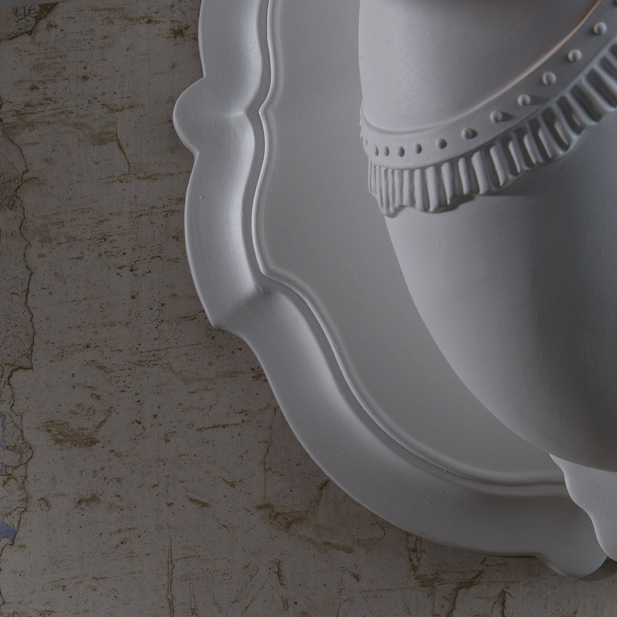 Cubano Matt White Ceramic Wall Light