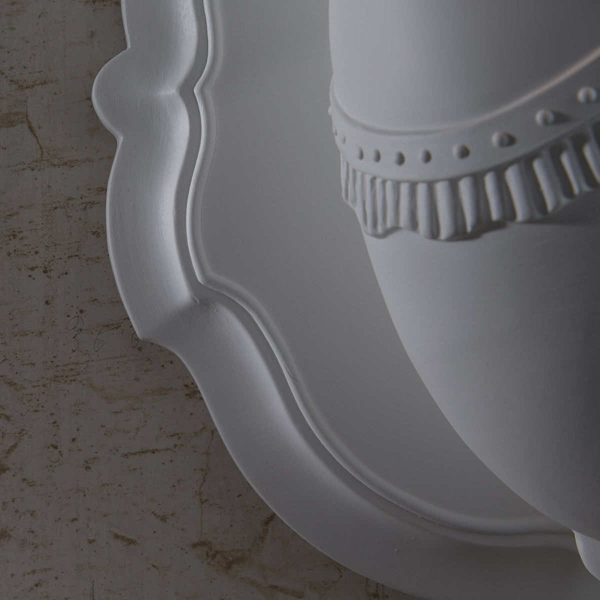 Cubano Matt White Ceramic Wall Light