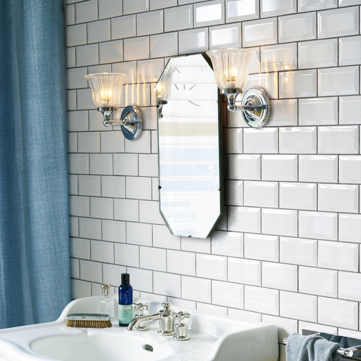 Austen IP44 Bathroom Wall Light in Polished Chrome