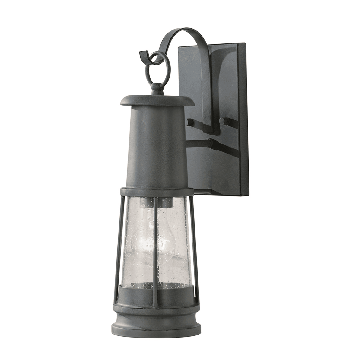 Chelsea Harbor Outdoor Wall Lantern