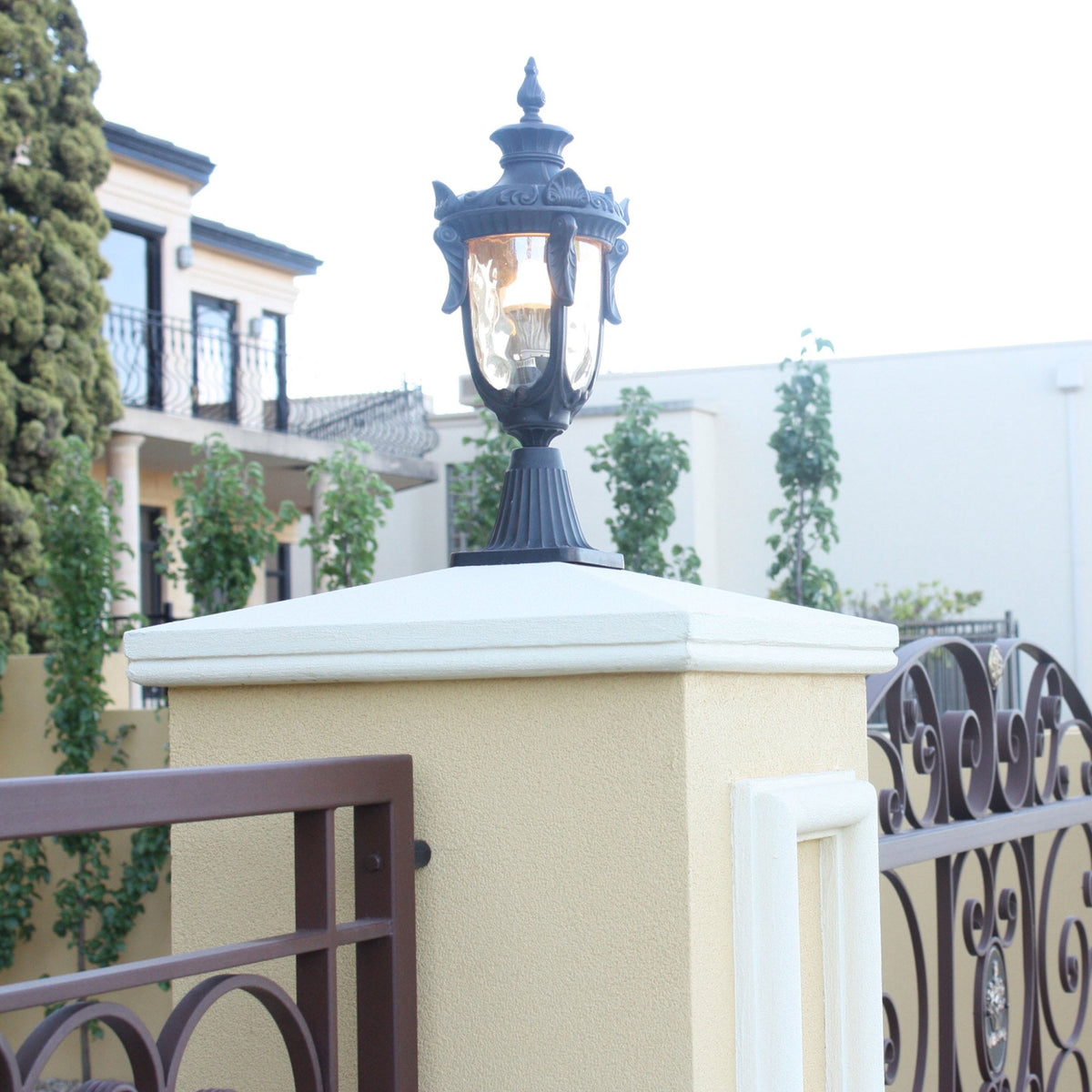 Philadelphia 1 Light Medium Pedestal in Old Bronze