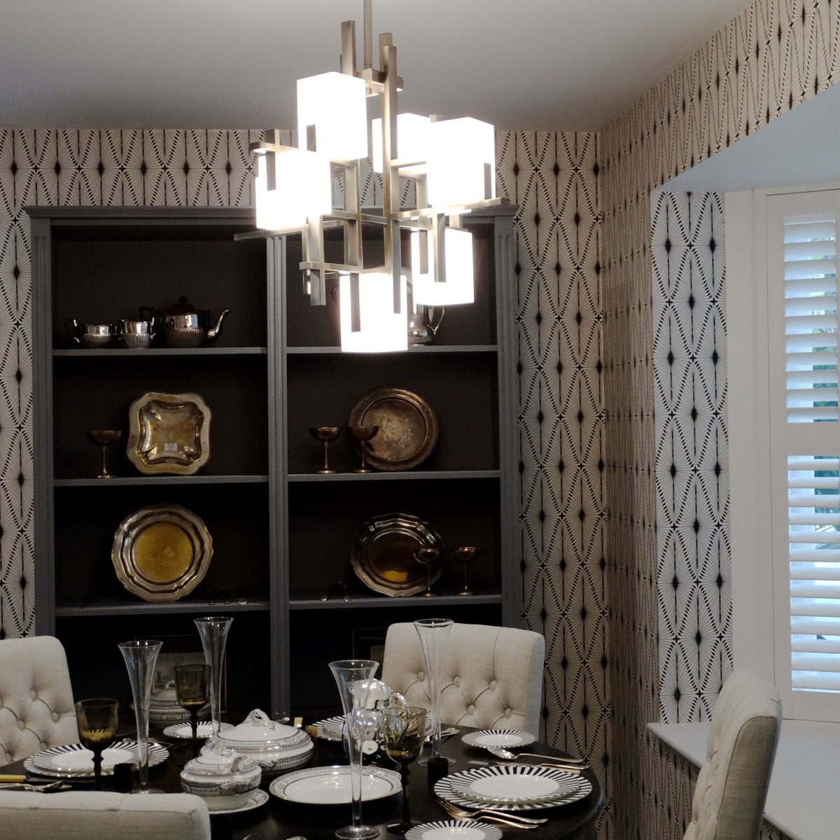 City Lights Seven Light Chandelier in Classic Pewter