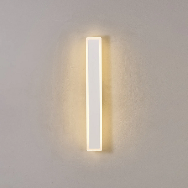 Kemberton 600 17w LED Linear Rectangle Exterior Wall Light in Sand White