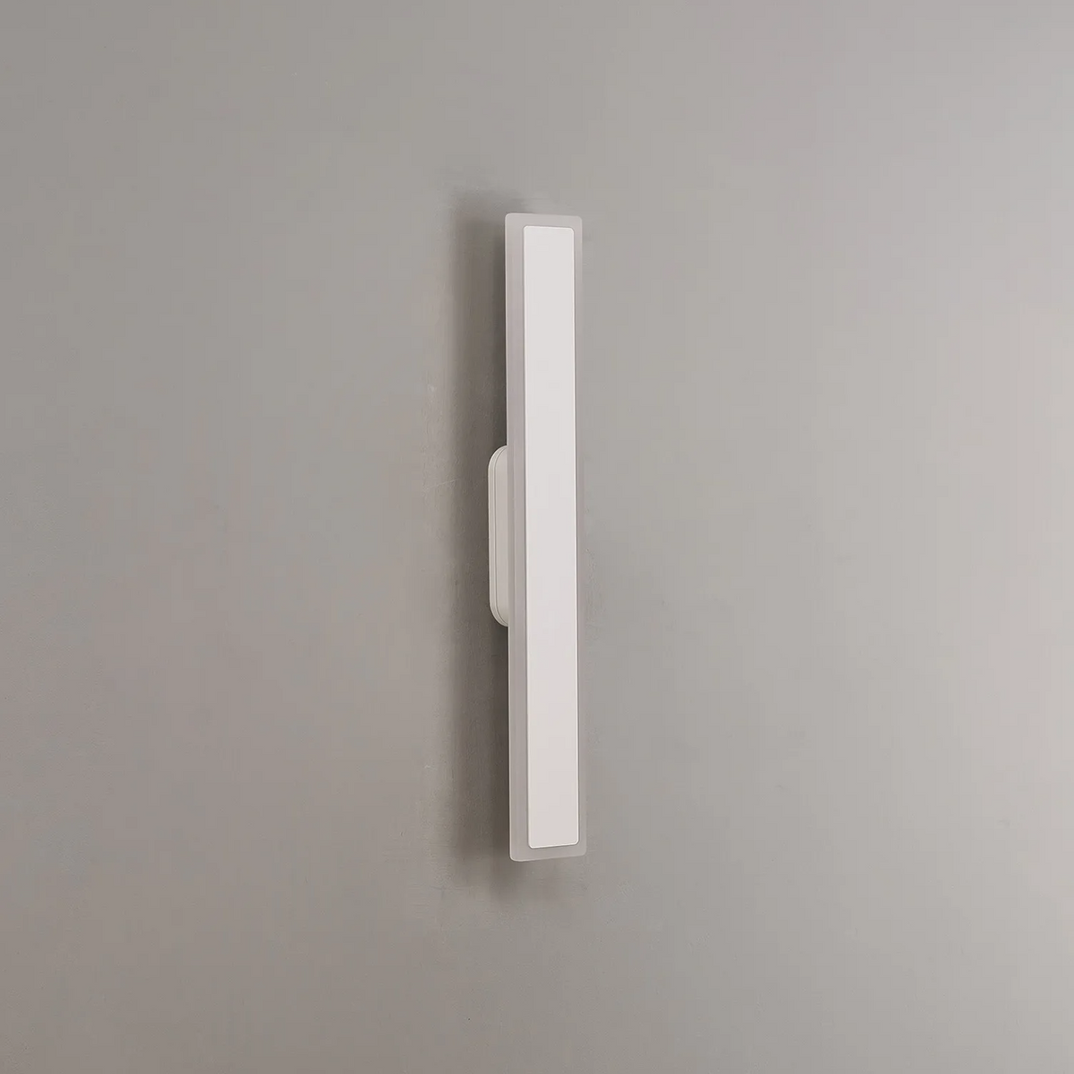 Kemberton 600 17w LED Linear Rectangle Exterior Wall Light in Sand White