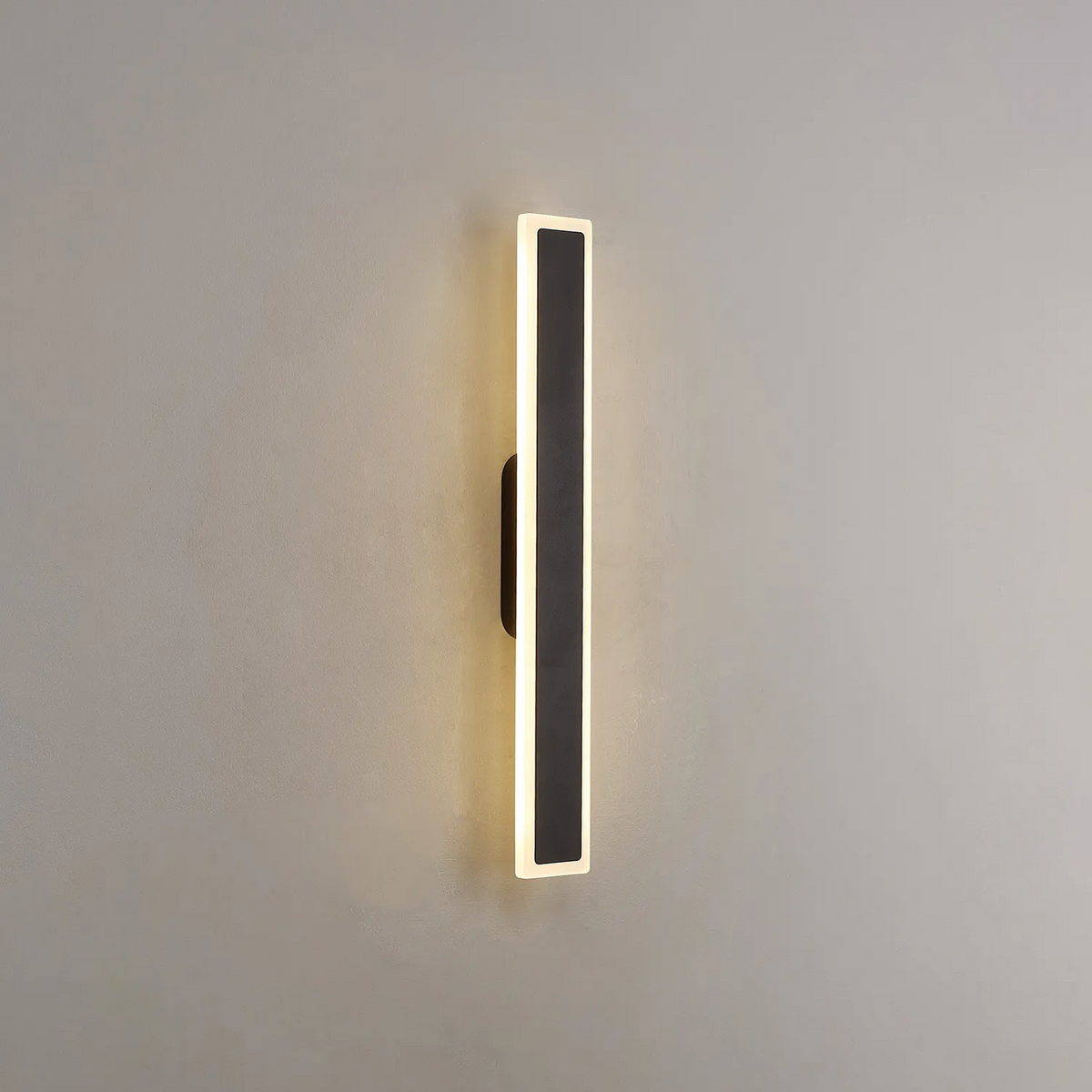 Kemberton 600 17w LED Linear Rectangle Exterior Wall Light in Black